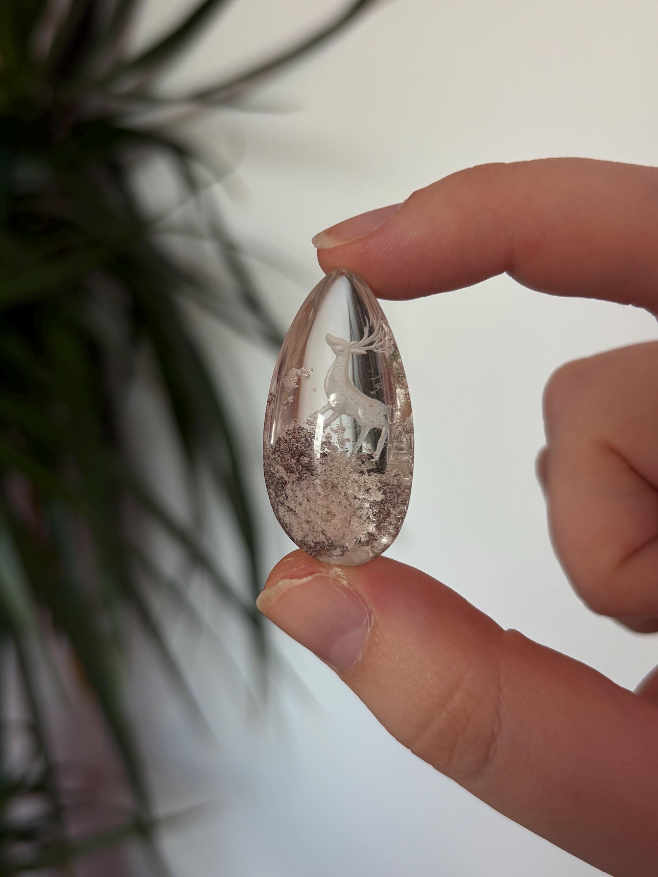 Etched Garden Quartz Deer Carving