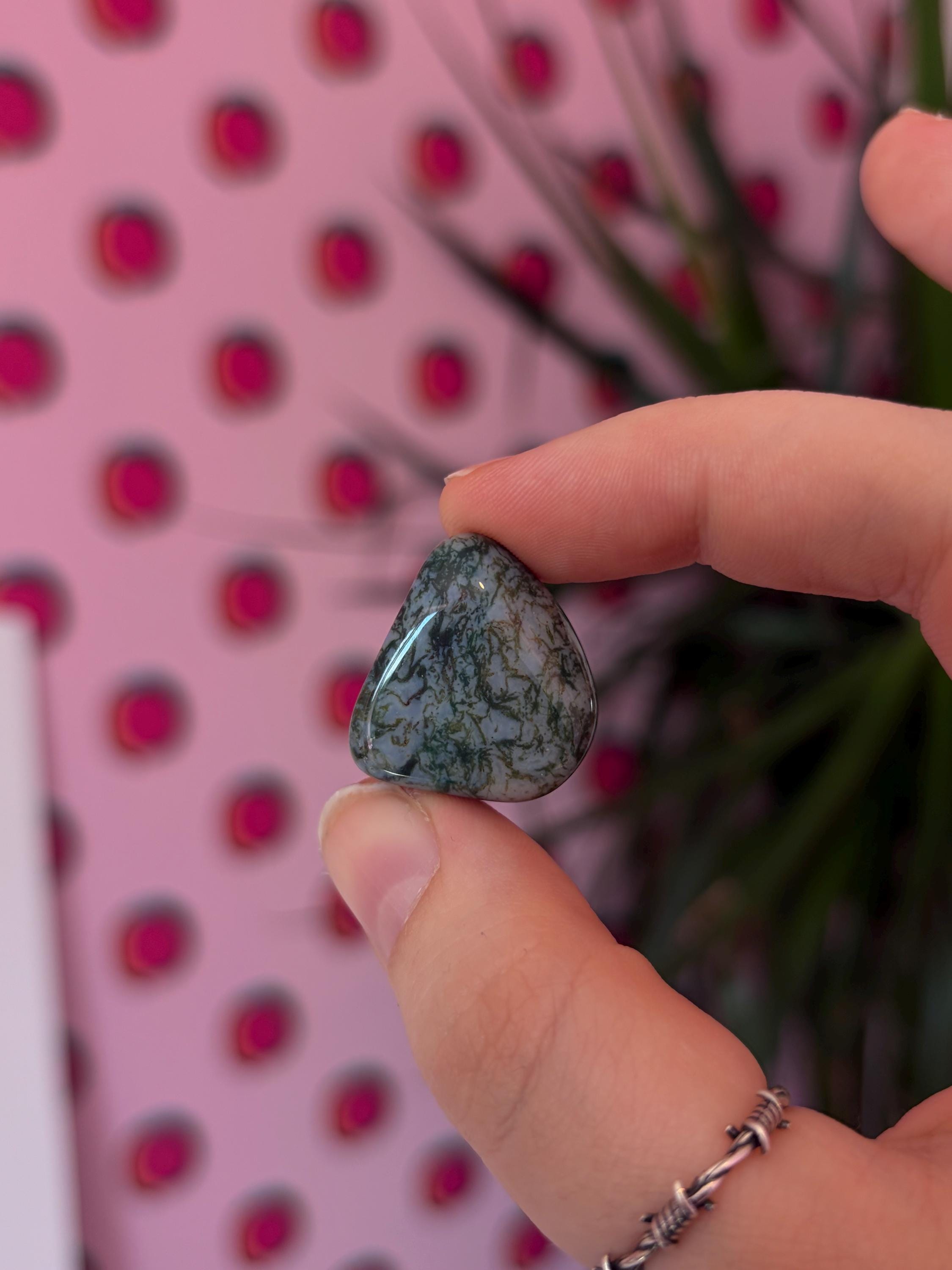 Moss Agate Tumblestone