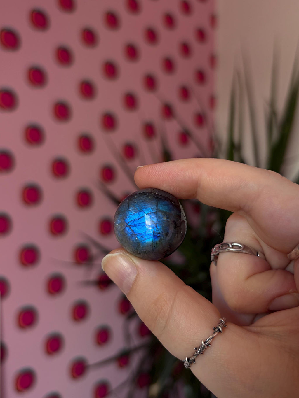 Flashy Labradorite Tumblestone