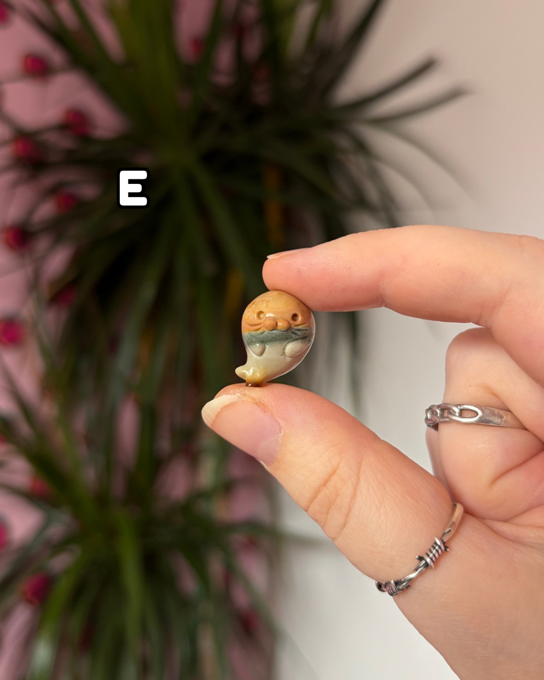 Tiny Alashan Agate Seals