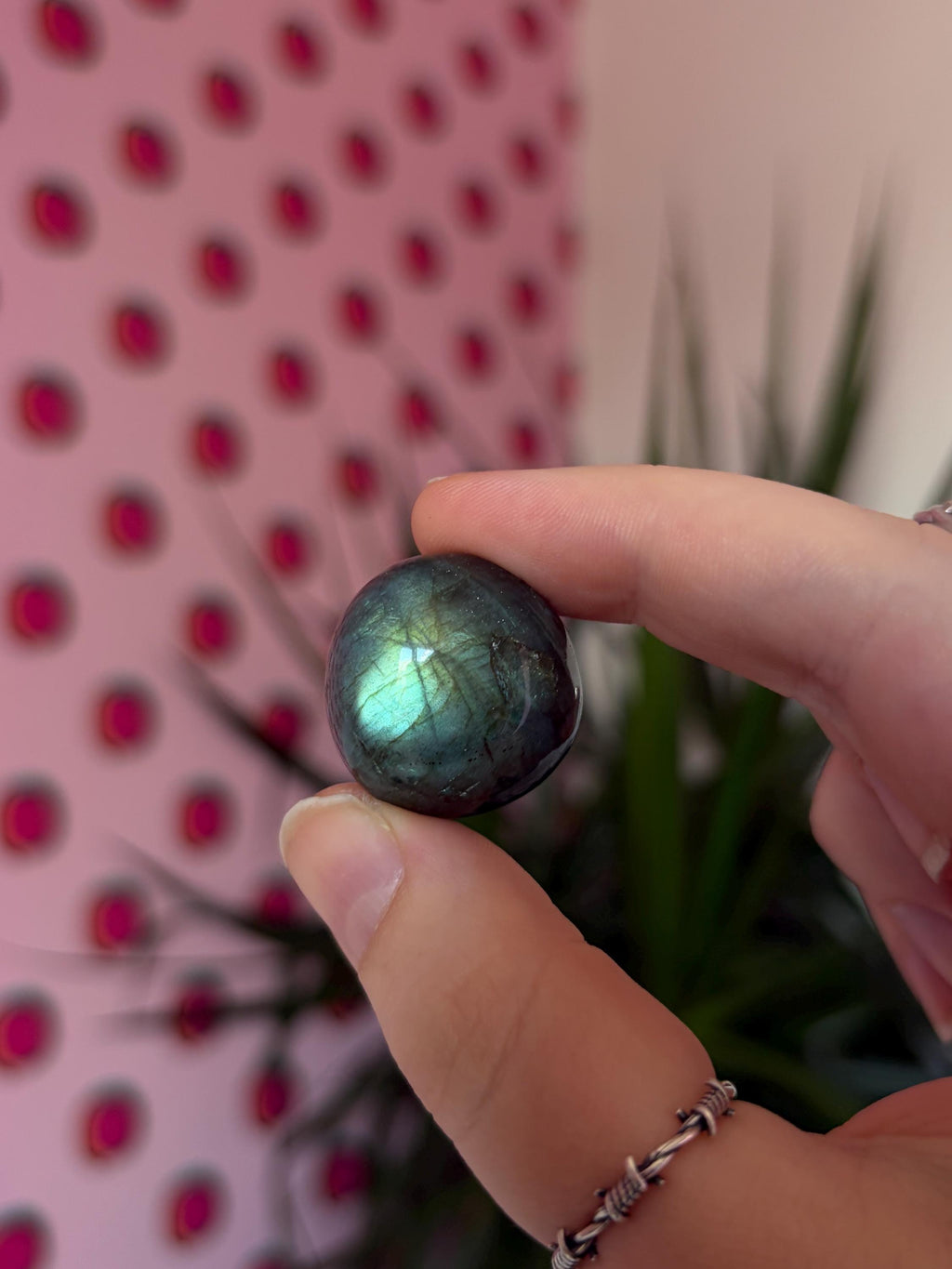 Flashy Labradorite Tumblestone