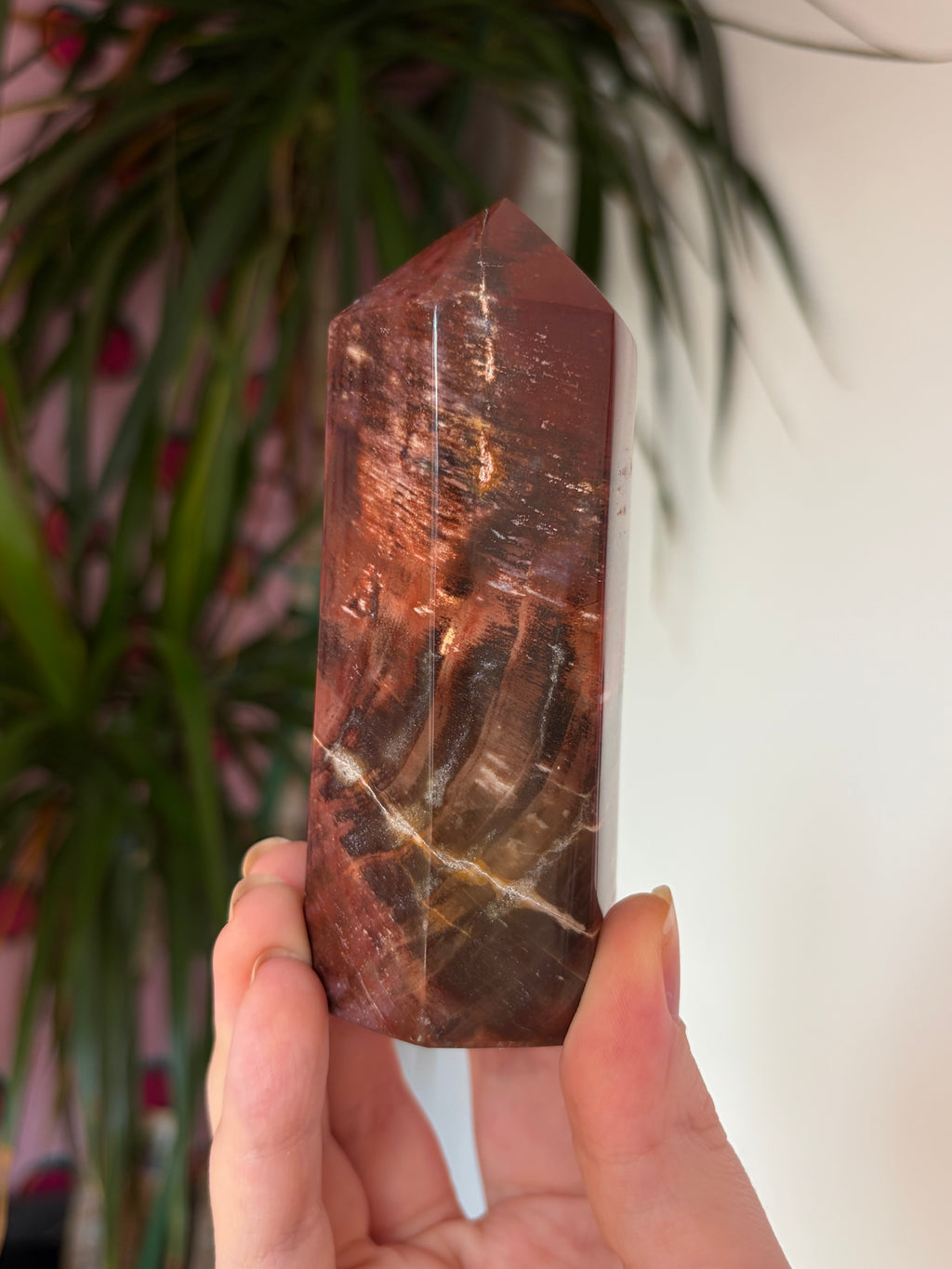 Chunky fossil wood tower