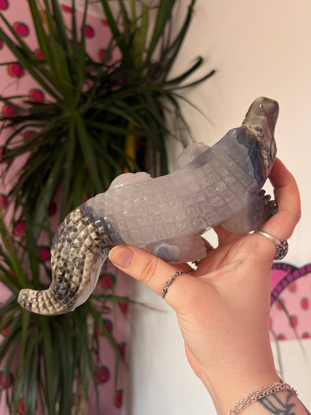 Volcano Agate Crocodile - UV reactive