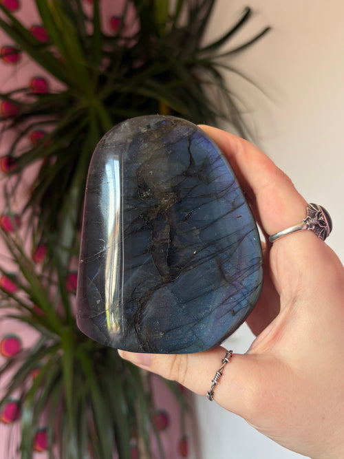 A Grade Labradorite Freeform