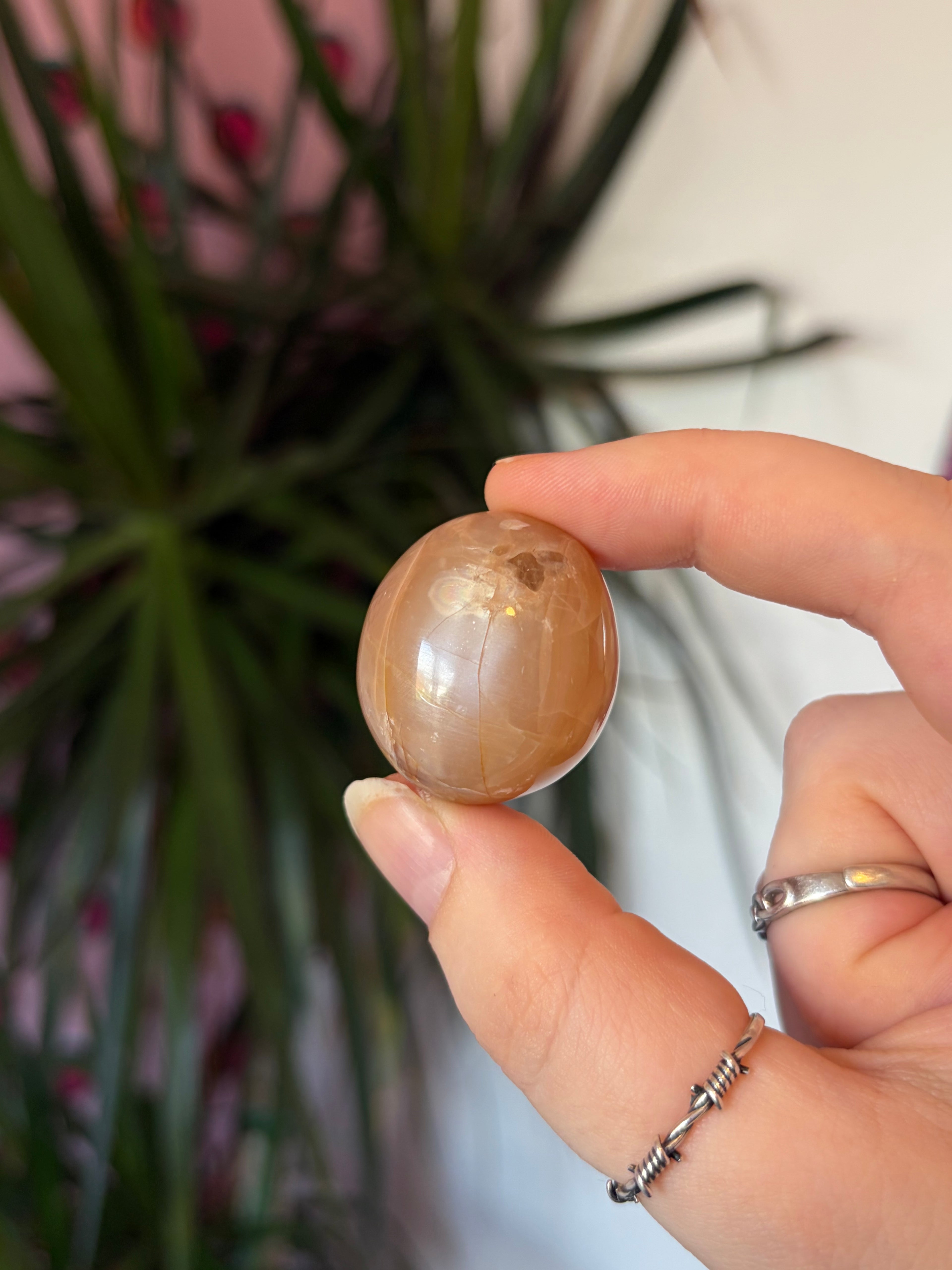 Flashy Moonstone Tumblestone