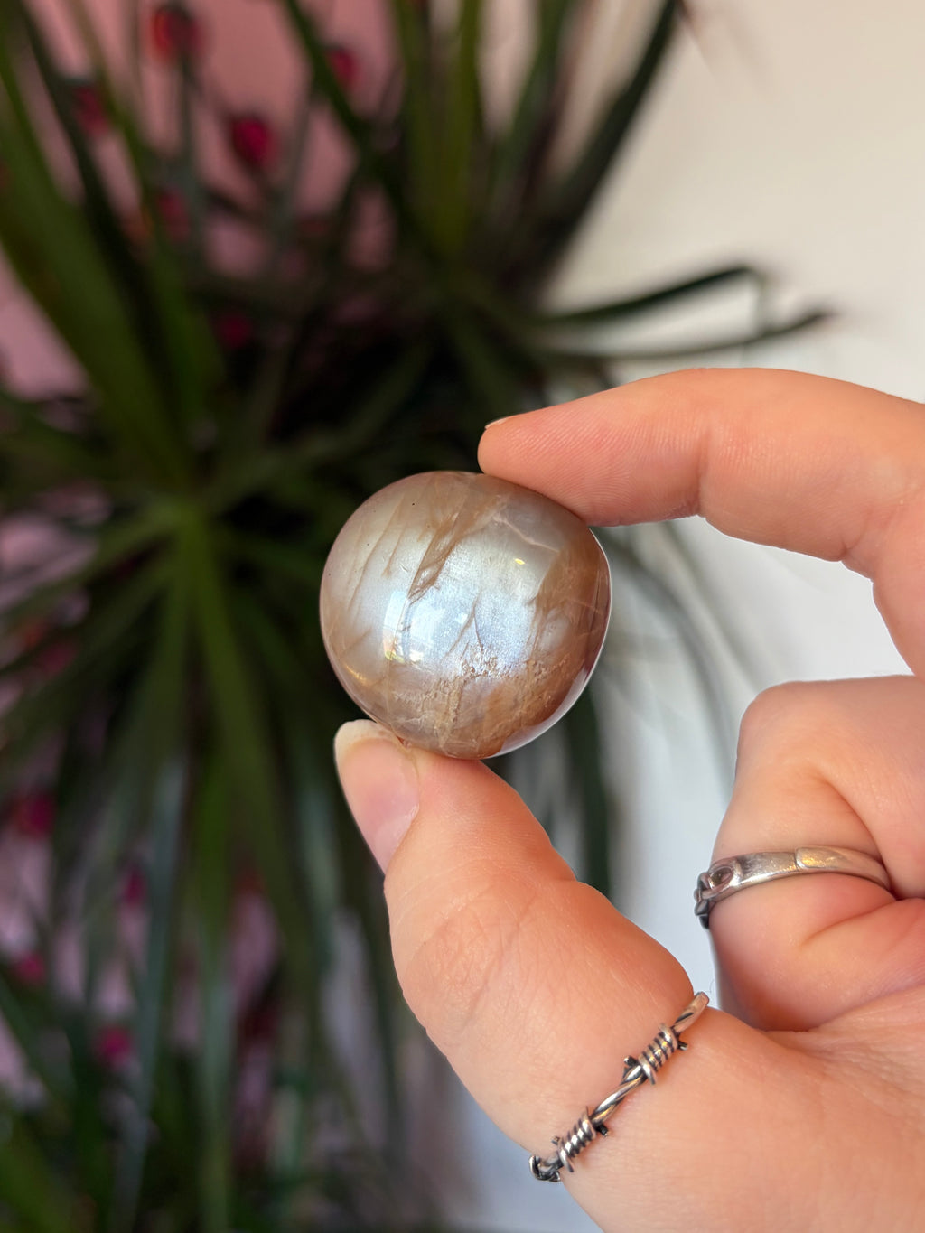 Flashy Moonstone Tumblestone
