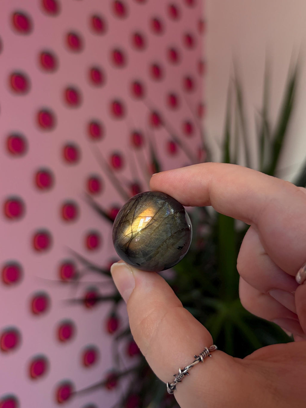 Flashy Labradorite Tumblestone