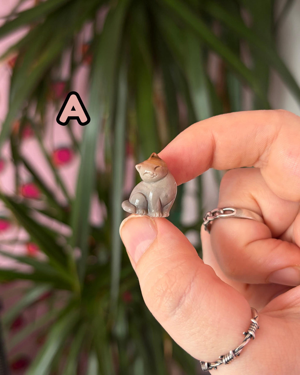 Tiny Alashan Agate Cats